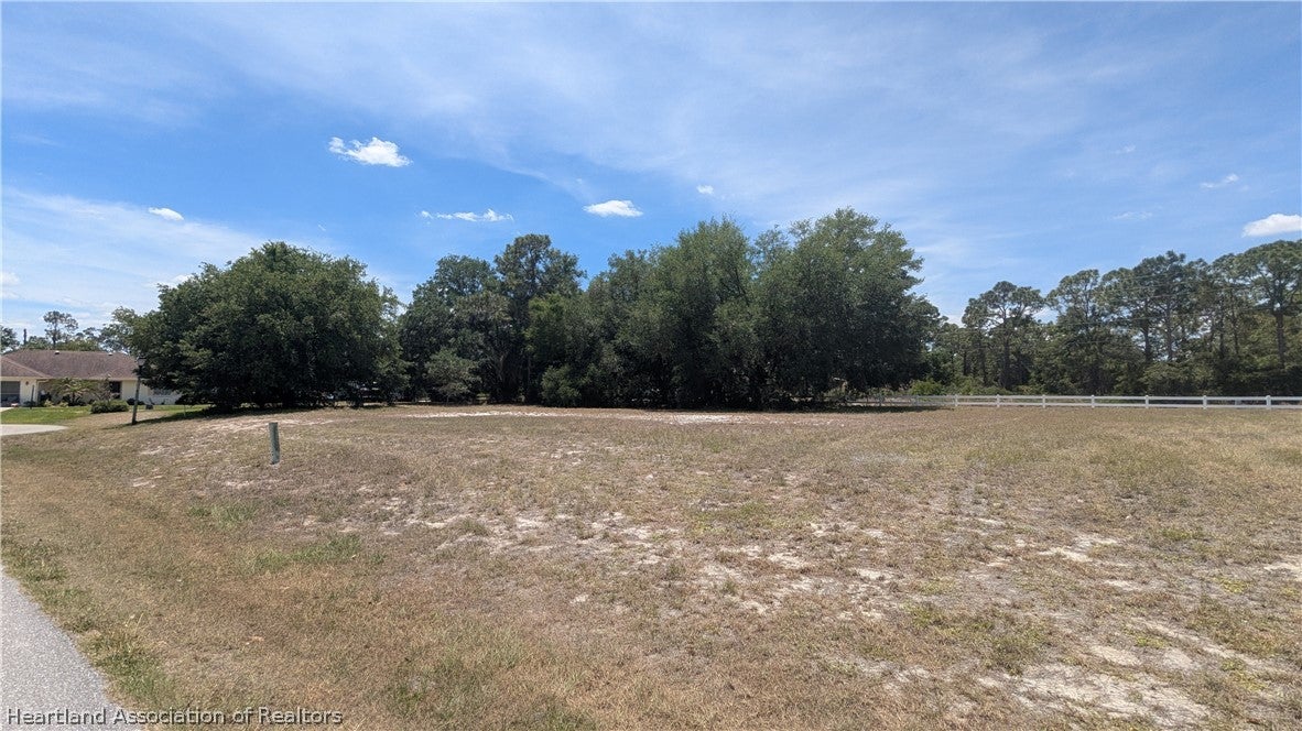 12 Quail Roost Rd, Lake Placid, FL 33852 photo