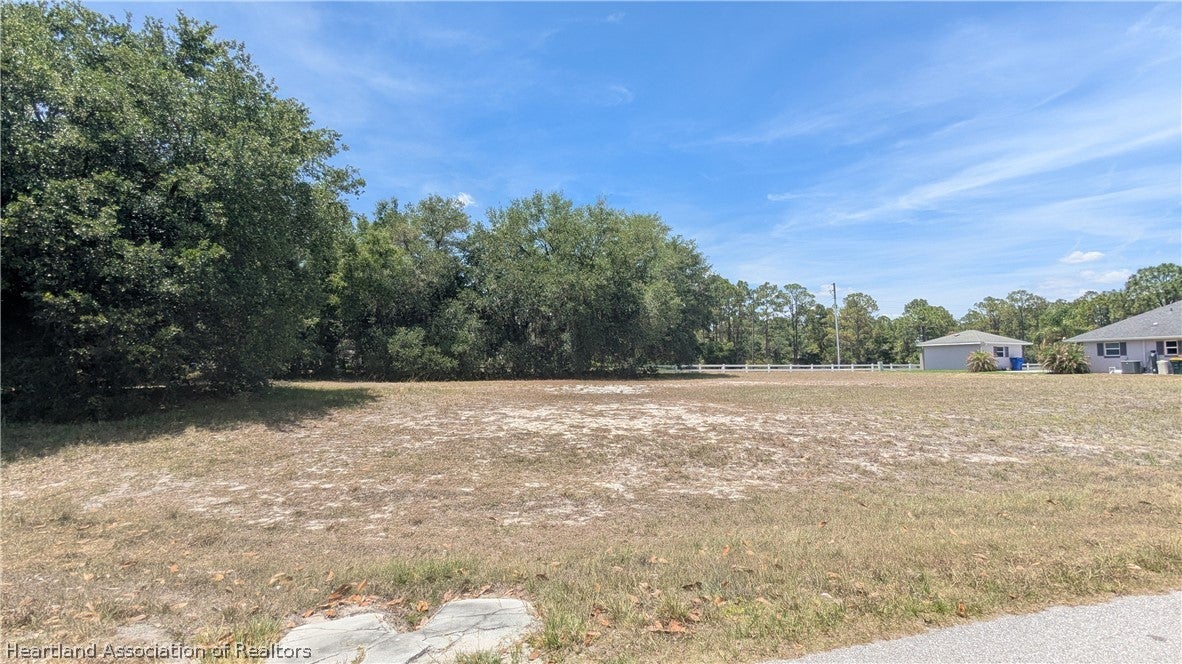 12 Quail Roost Rd, Lake Placid, FL 33852 photo