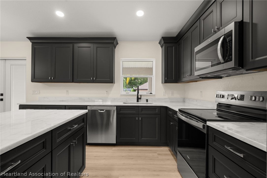 4016 Abernathy Ave, Sebring, FL 33875 photo