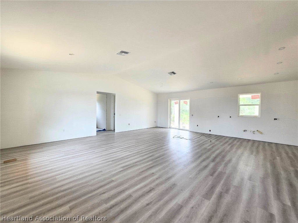 1869 NW Washington Blvd, Lake Placid, FL 33852 photo