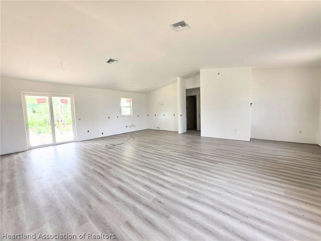 1869 NW Washington Blvd, Lake Placid, FL 33852 photo