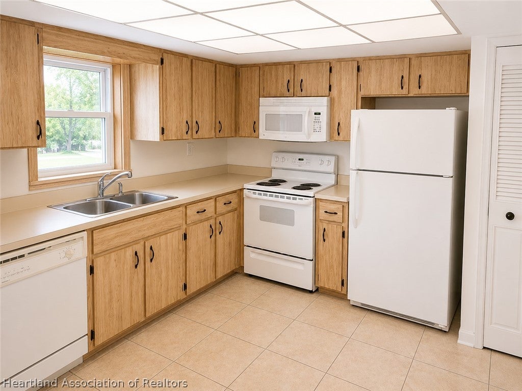 3 Miracle Ave #APARTMENT C, Avon Park, FL 33825 photo