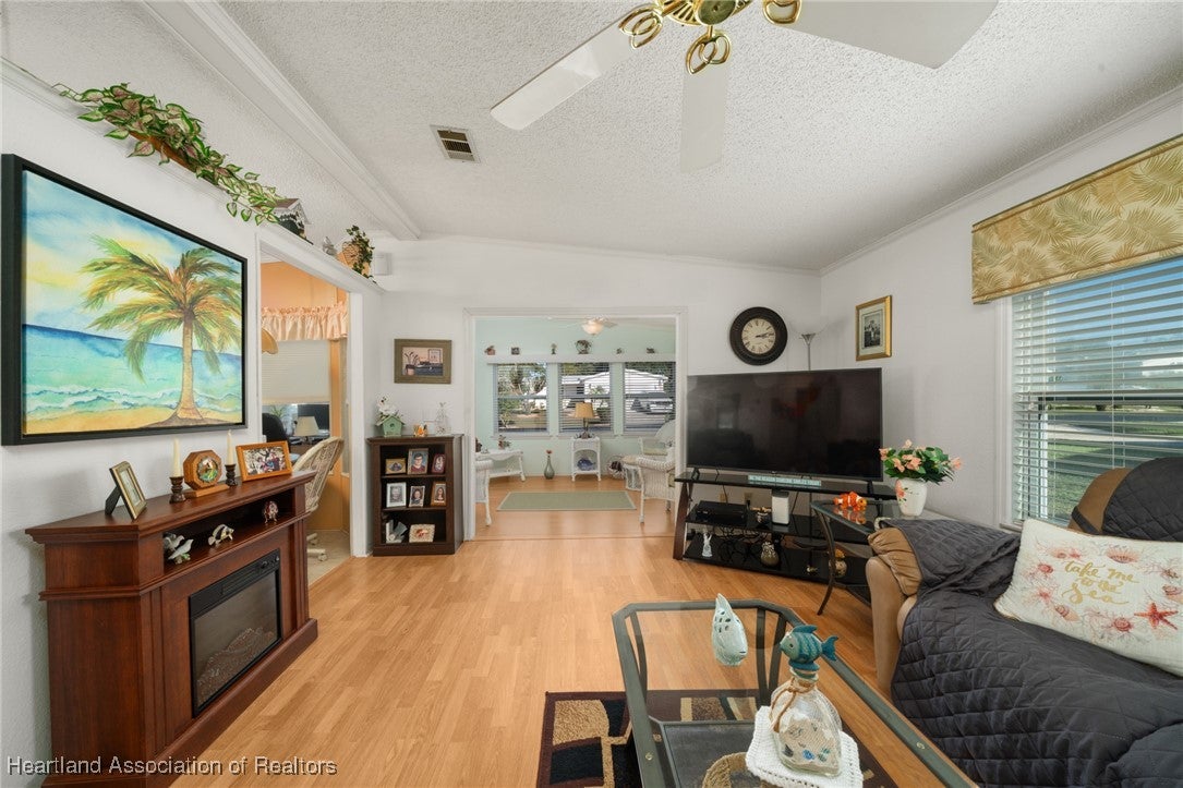 2832 S Driftwood Ct, Avon Park, FL 33825 photo