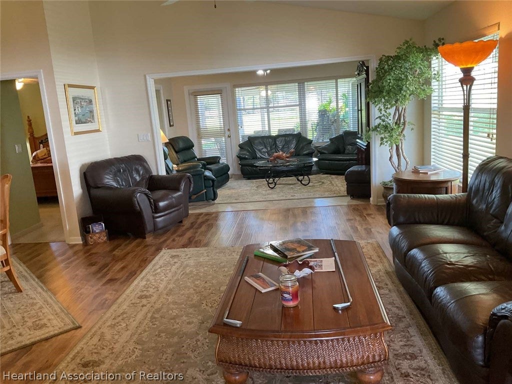 3234 E Pebble Creek Dr, Avon Park, FL 33825 photo