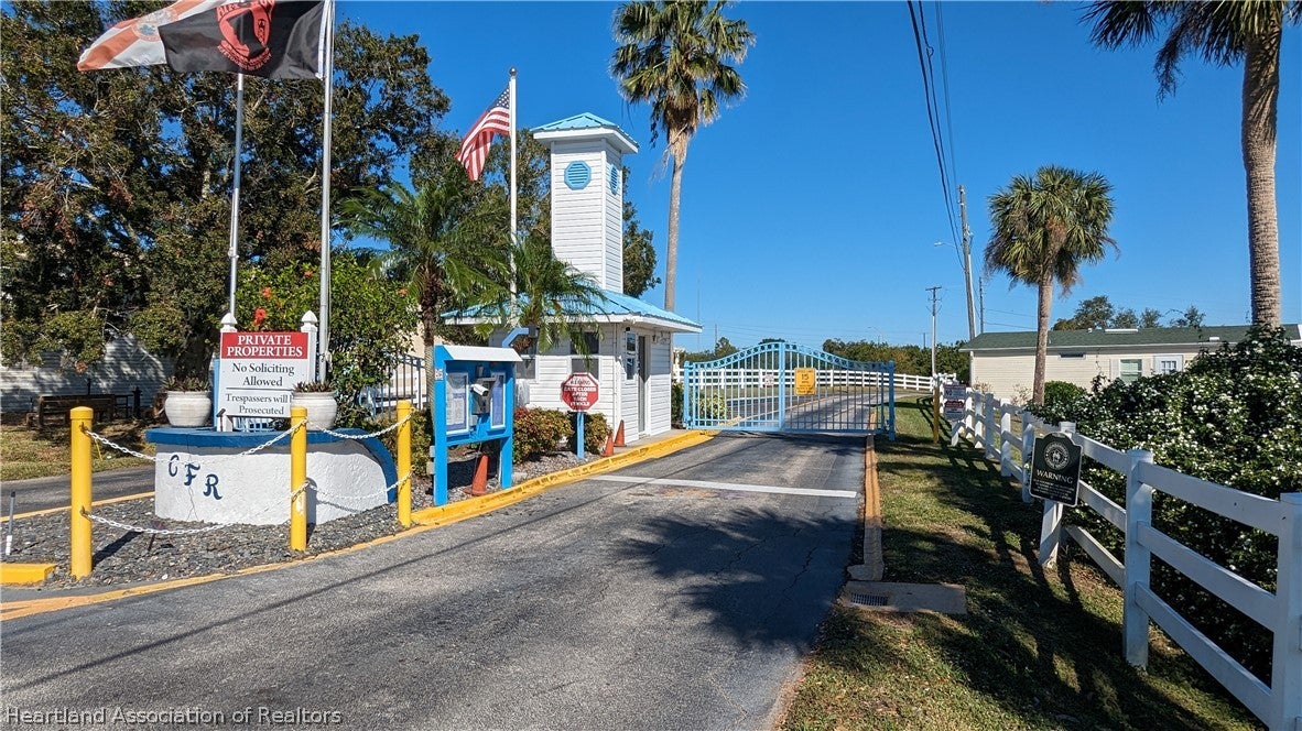 10 Inner Ln, Lake Placid, FL 33852 photo
