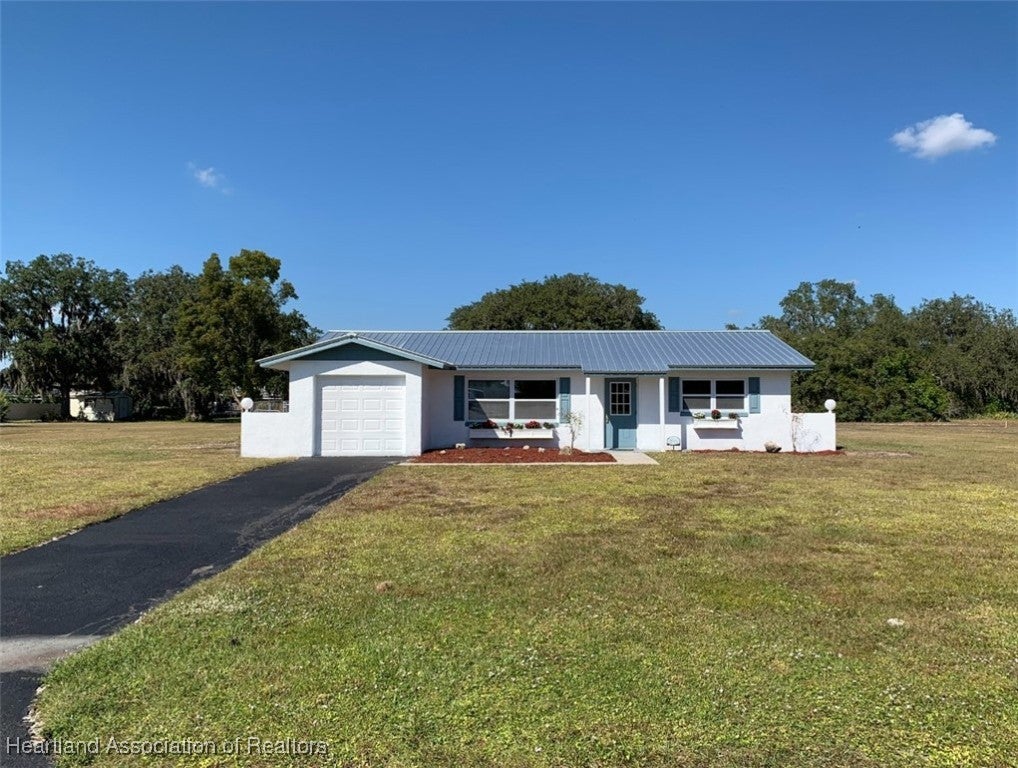 6101 Edgewater Terrace Terrace, Sebring, FL 33876