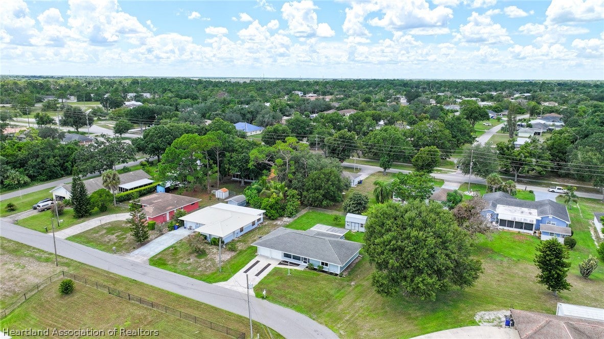 106 Loquat Rd, Lake Placid, FL 33852 photo