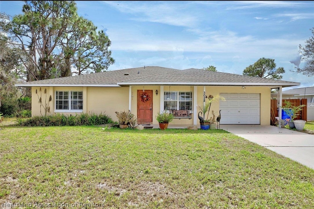 3028 Beech St, Lake Placid, FL 33852 photo