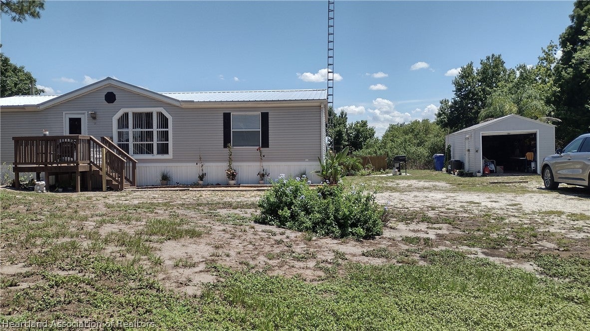 120 Pine Tree Dr, Lake Placid, FL 33852 photo