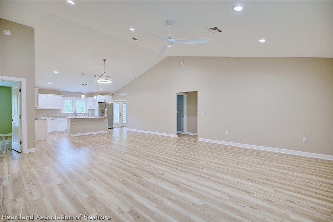 6607 Burkett Ave, Sebring, FL 33875 photo