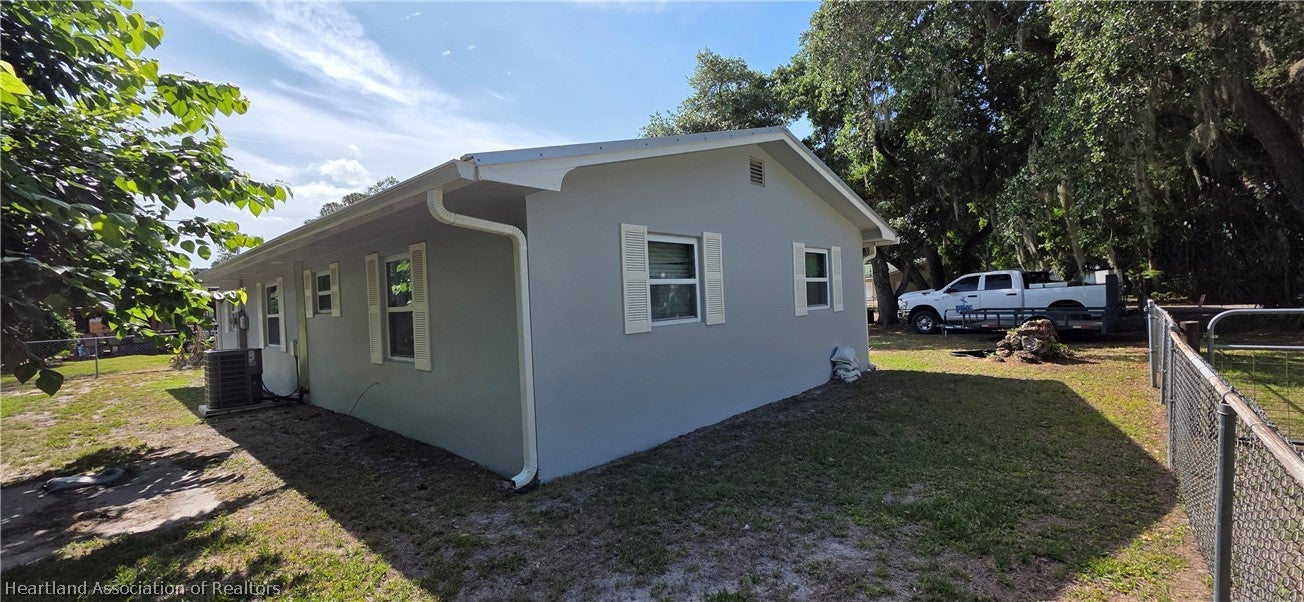 3639 SW 19 St, Okeechobee, FL 34974 photo