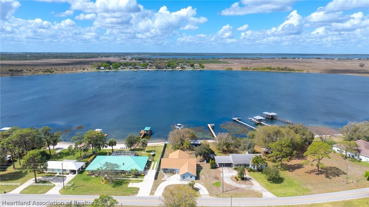 920 Lake Dr, Lake Placid, FL 33852 photo