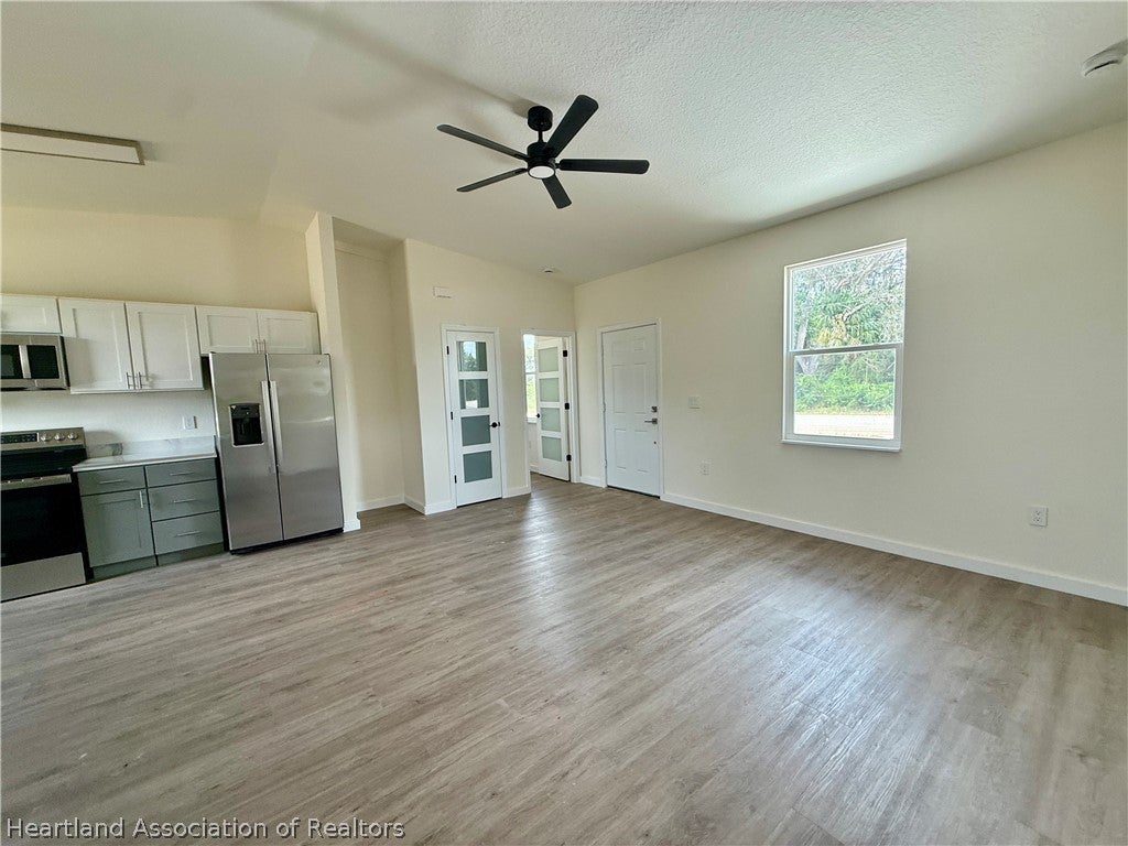 127 N Arnold Rd, Avon Park, FL 33825 photo