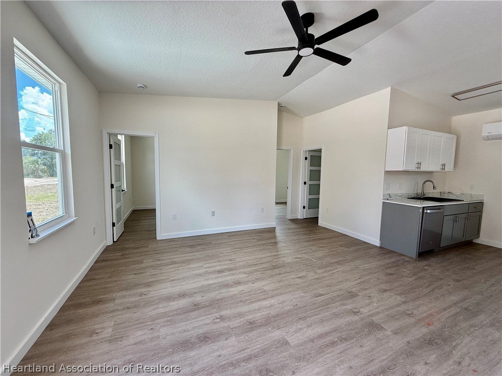 127 N Arnold Rd, Avon Park, FL 33825 photo