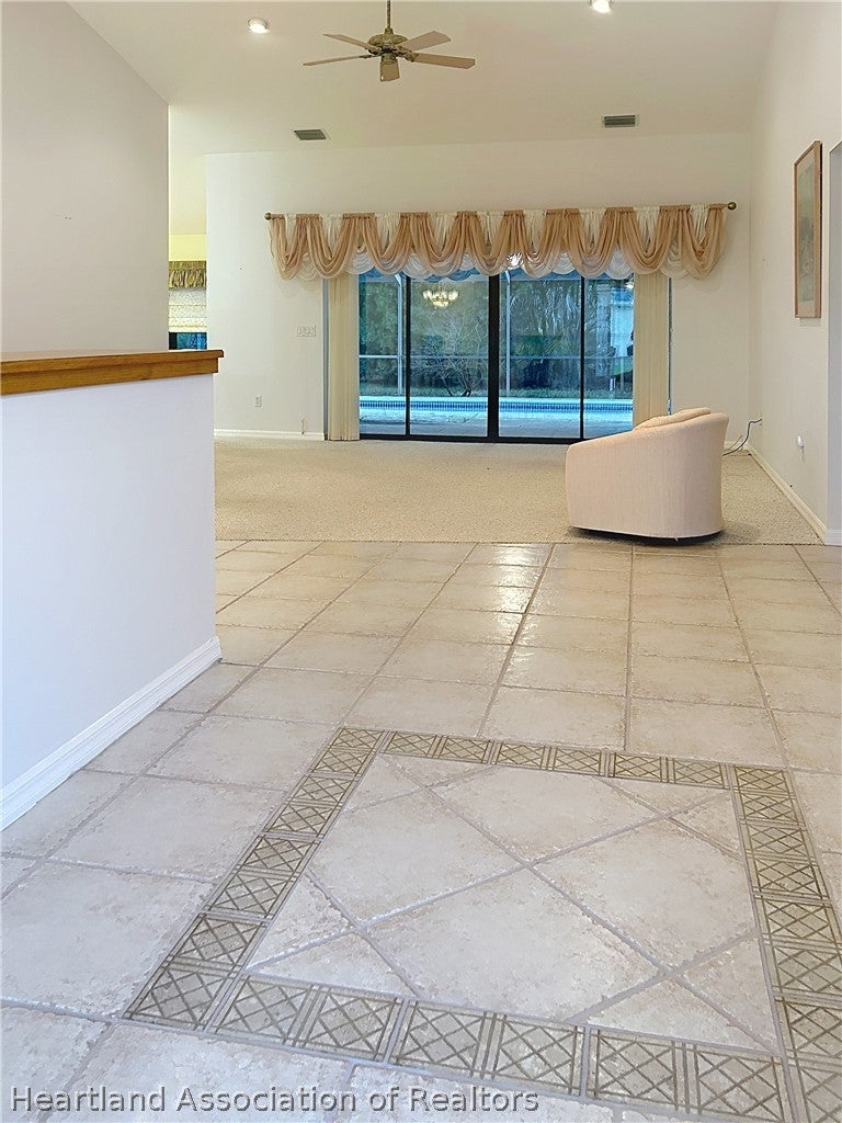 52 Somerset Ln, Lake Placid, FL 33852 photo