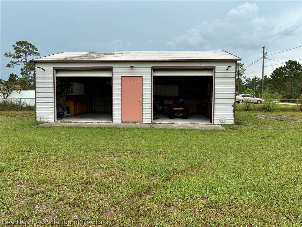 1801 Heron St, Sebring, FL 33870 photo