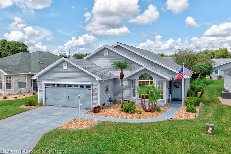 3243 E Pebble Creek Dr, Avon Park, FL 33825 photo