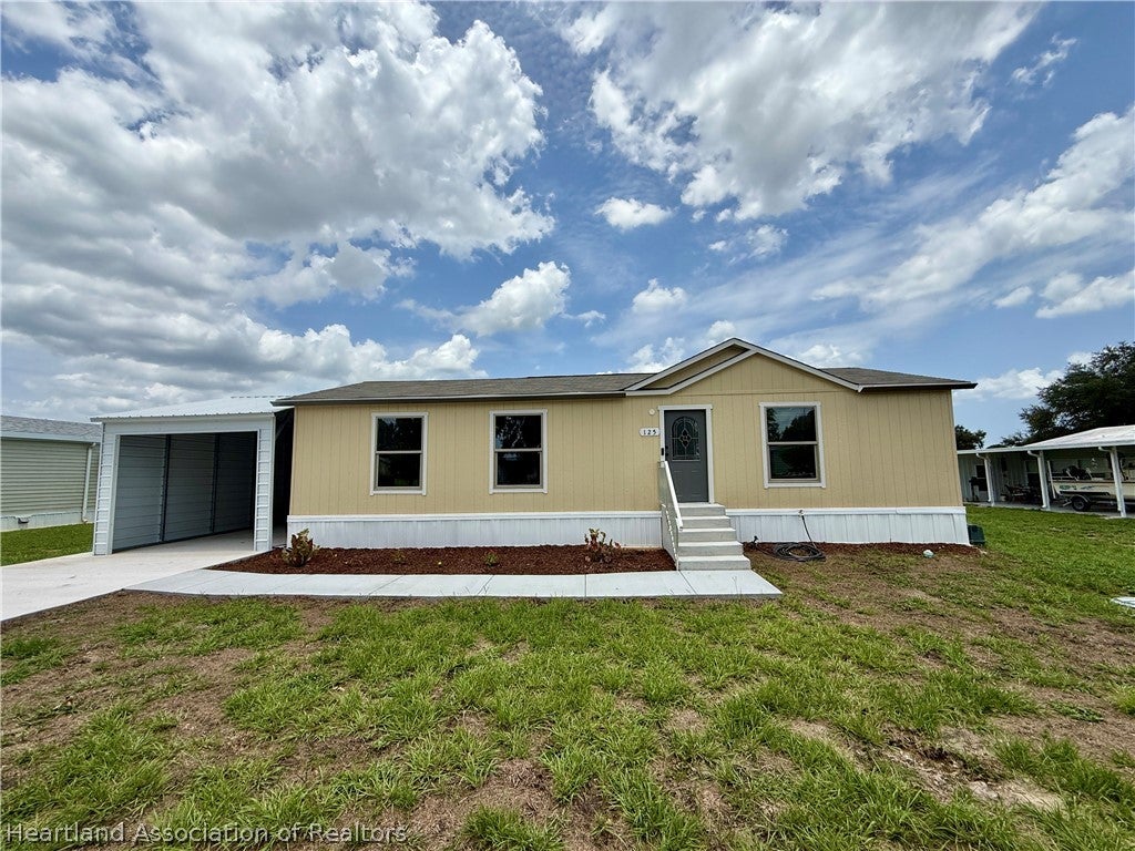 125 Winter Circle Rd, Avon Park, FL 33825