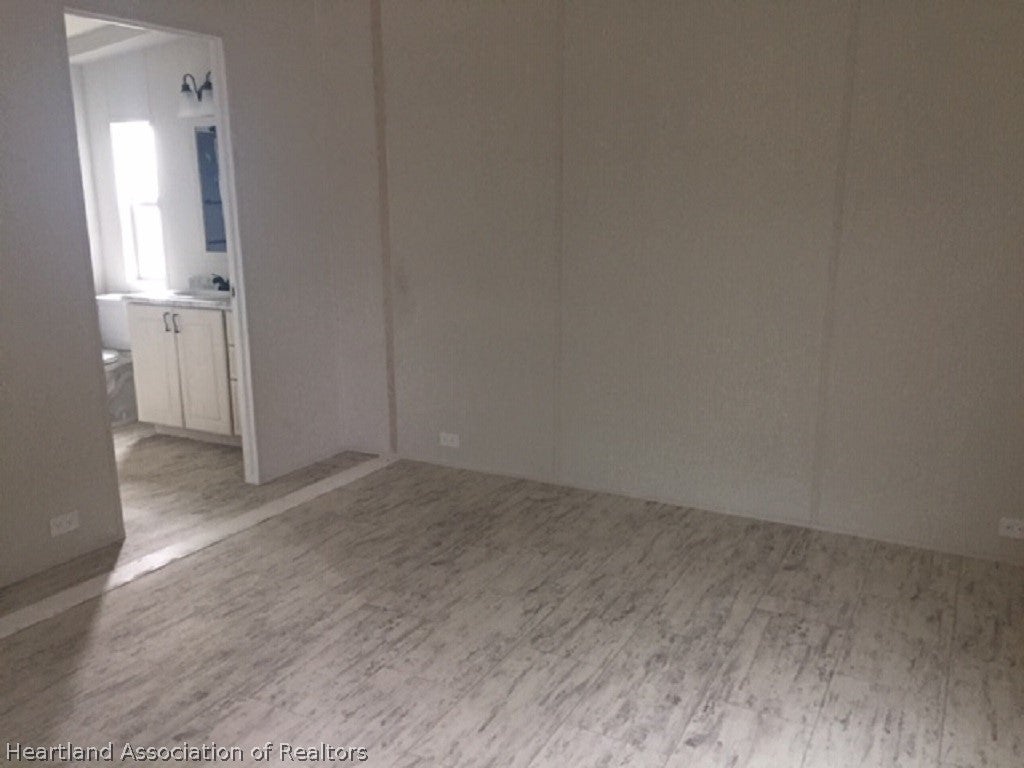 125 S Winter Circle Rd, Avon Park, FL 33825 photo