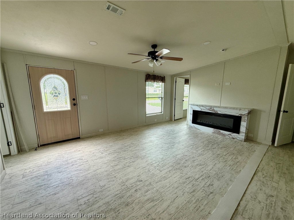 125 S Winter Circle Rd, Avon Park, FL 33825 photo
