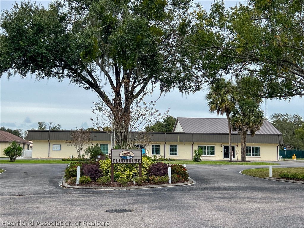 10465 High Grove Ave, Lake Placid, FL 33852 photo