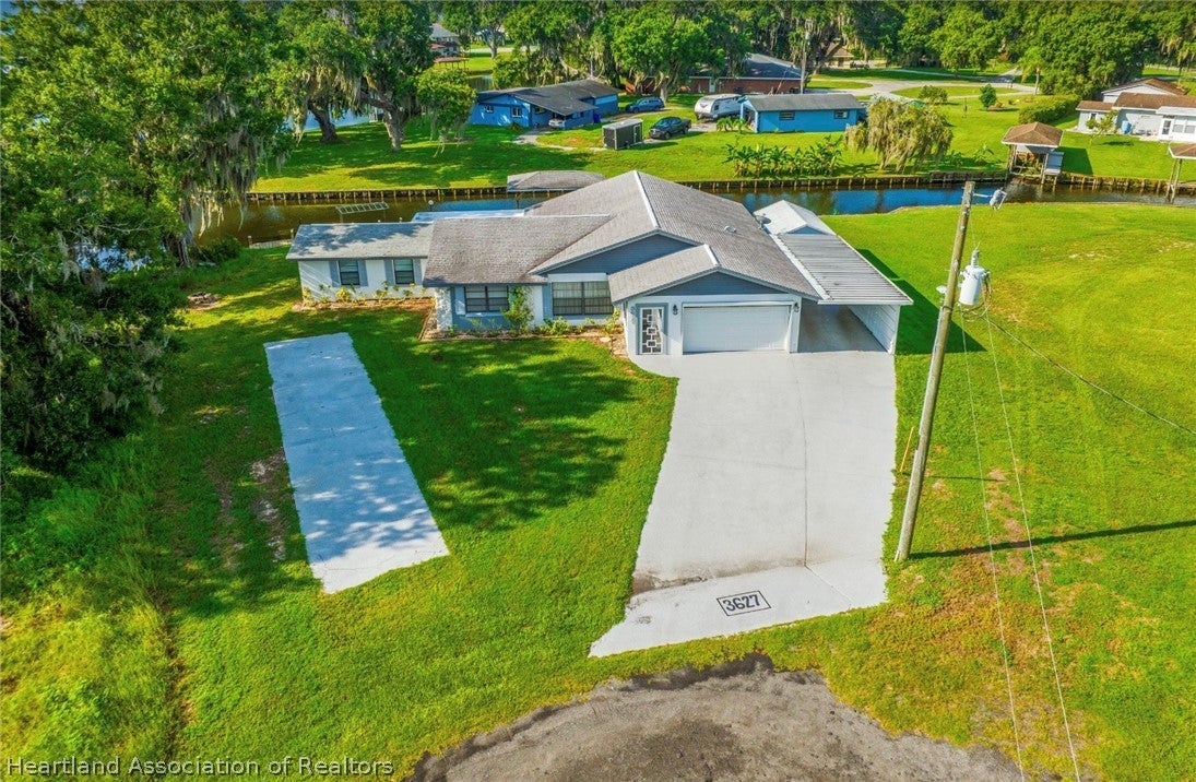 3627 Little Lake Dr, Sebring, FL 33876 photo