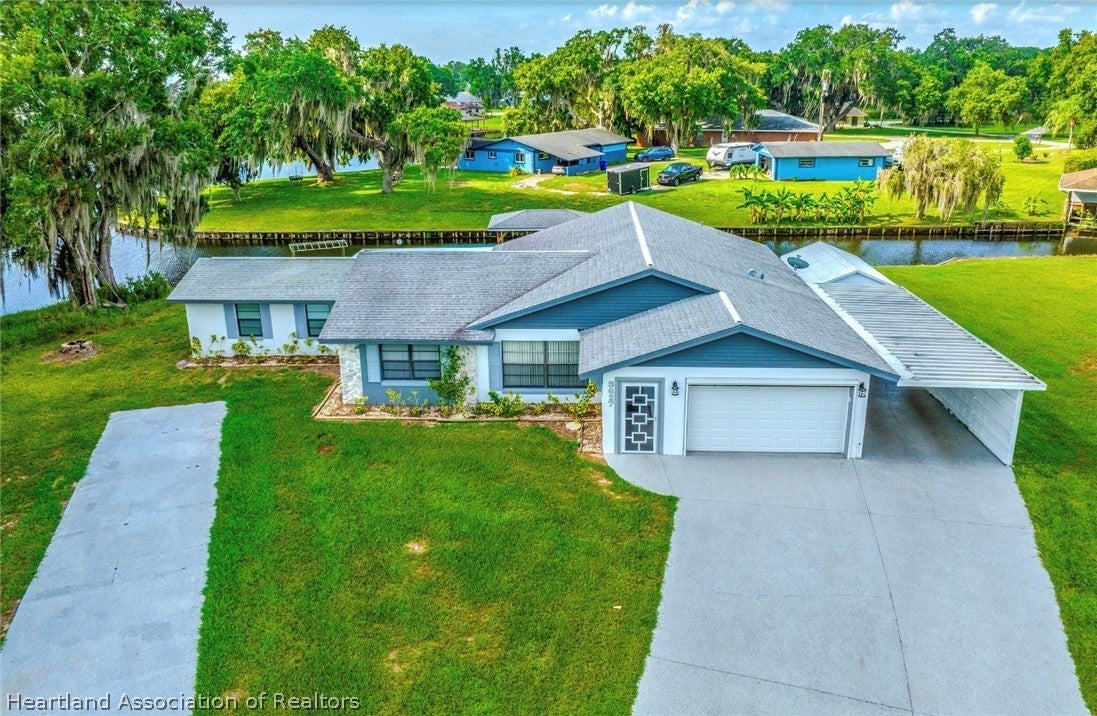 3627 Little Lake Dr, Sebring, FL 33876
