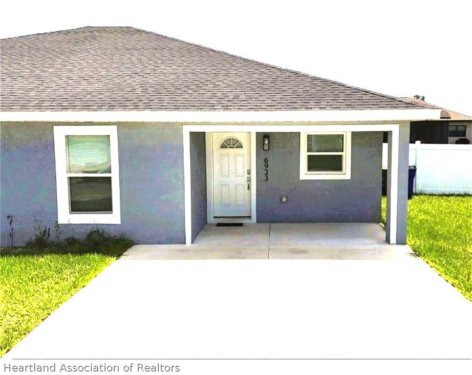 6923 San Benito Dr, Sebring, FL 33872