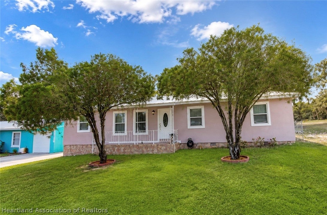 2001 Roseland Ave, Sebring, FL 33870