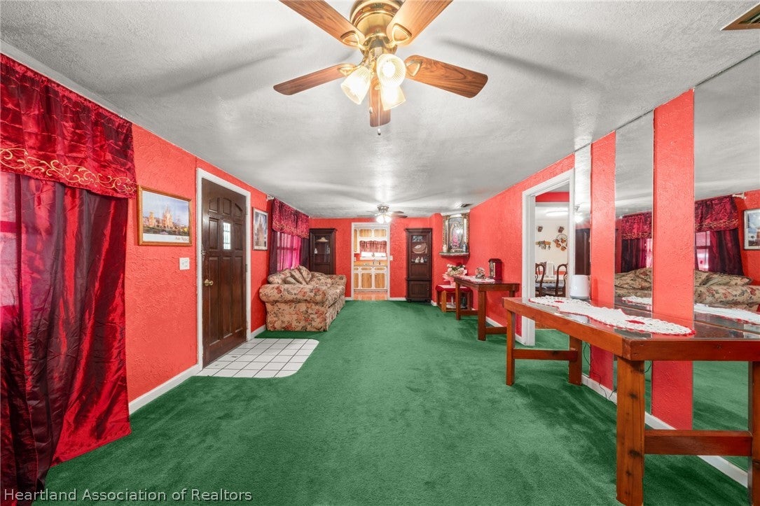 313 E Canfield St, Avon Park, FL 33825 photo