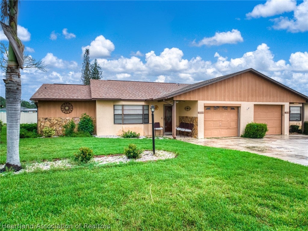 3718 Thunderbird Hill Cir, Sebring, FL 33872