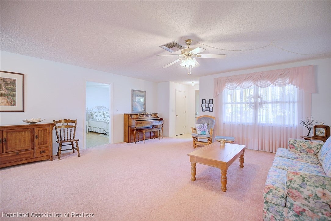347 Grove Cir, Avon Park, FL 33825 photo