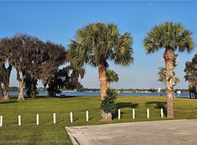 205 Serenade Dr, Lake Placid, FL 33852 photo