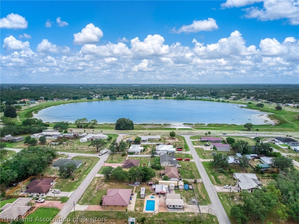 2830 N Huron Rd, Avon Park, FL 33825 photo