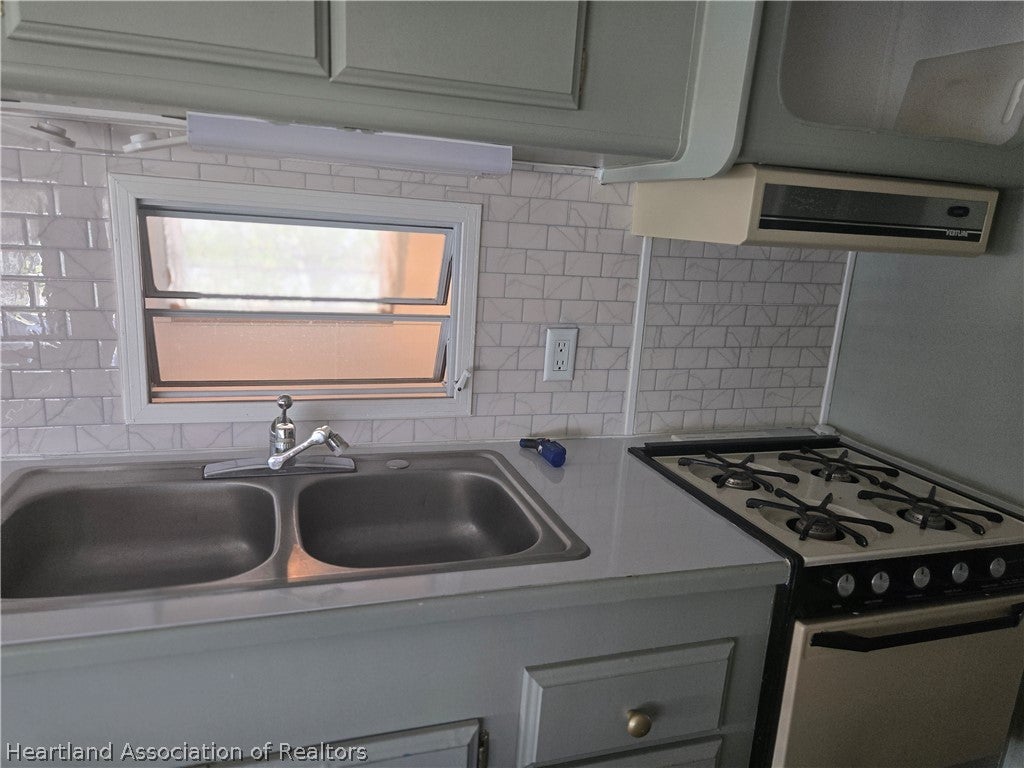 97 Circle Rdg, Lake Placid, FL 33852 photo