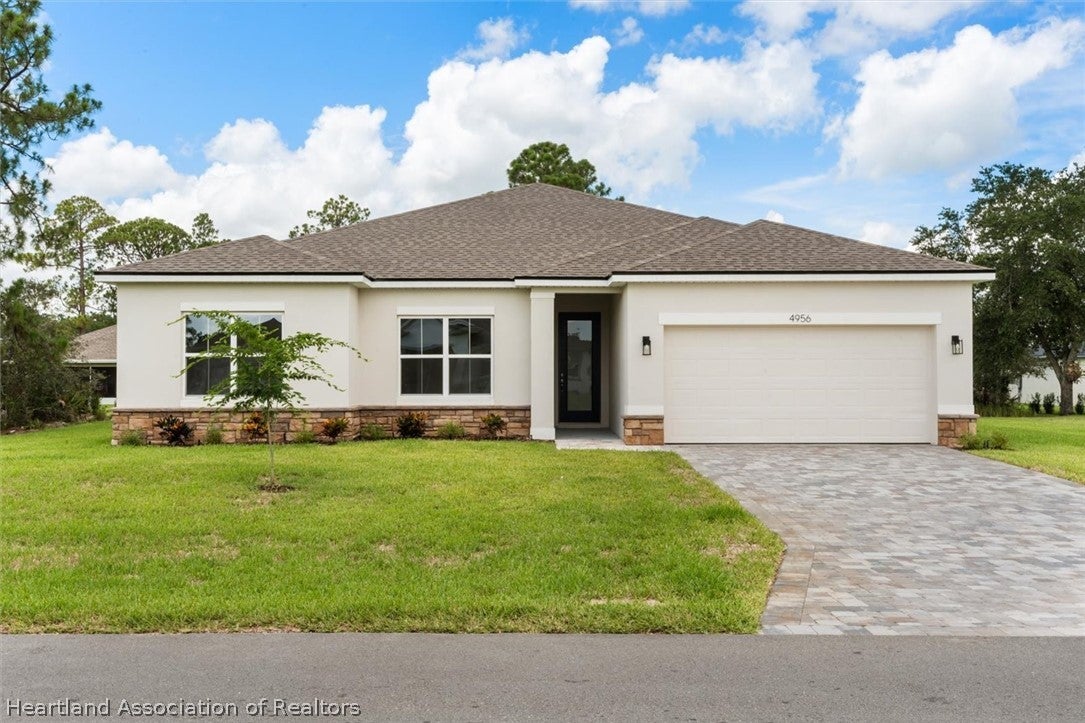 4329 Cremona Dr, Sebring, FL 33872