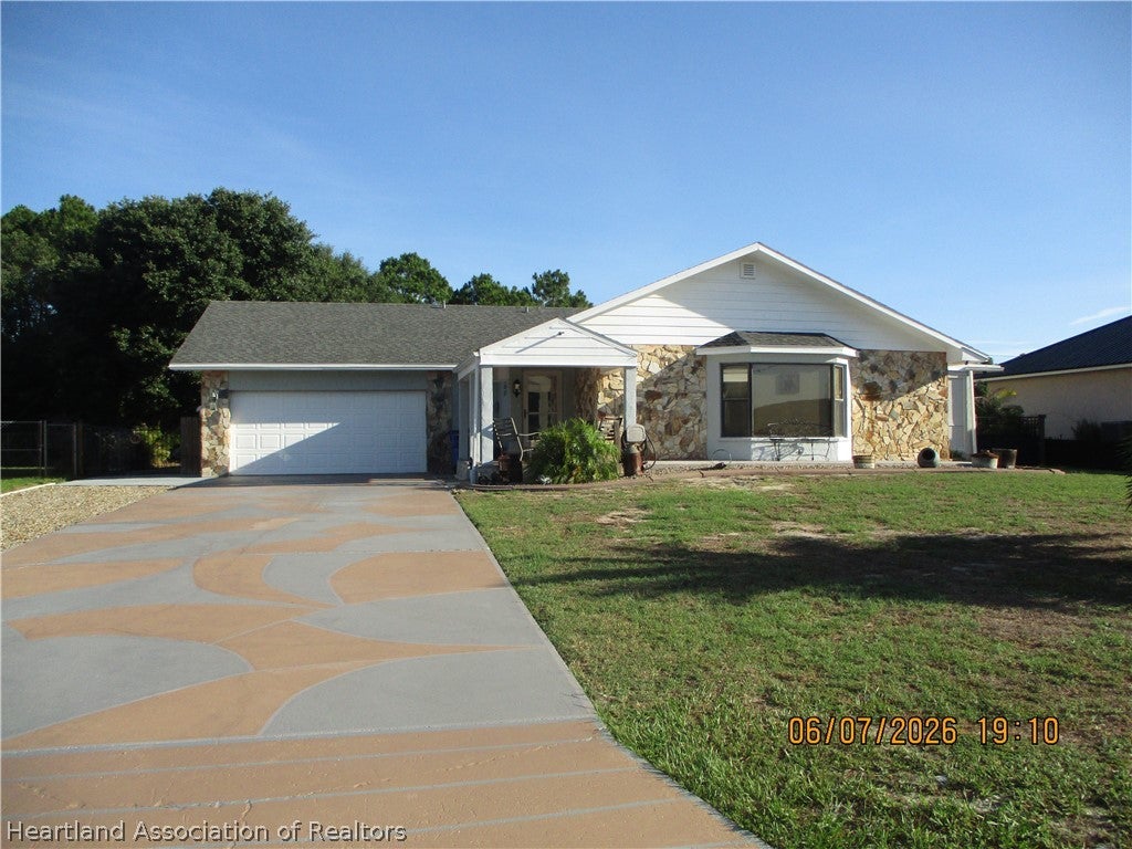 243 Sheppard Rd, Lake Placid, FL 33852