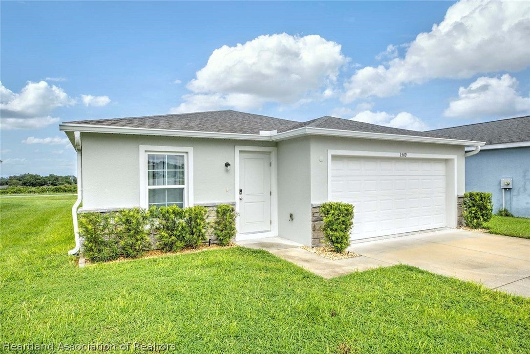 1509 Stone Ridge Cir, Sebring, FL 33870 photo