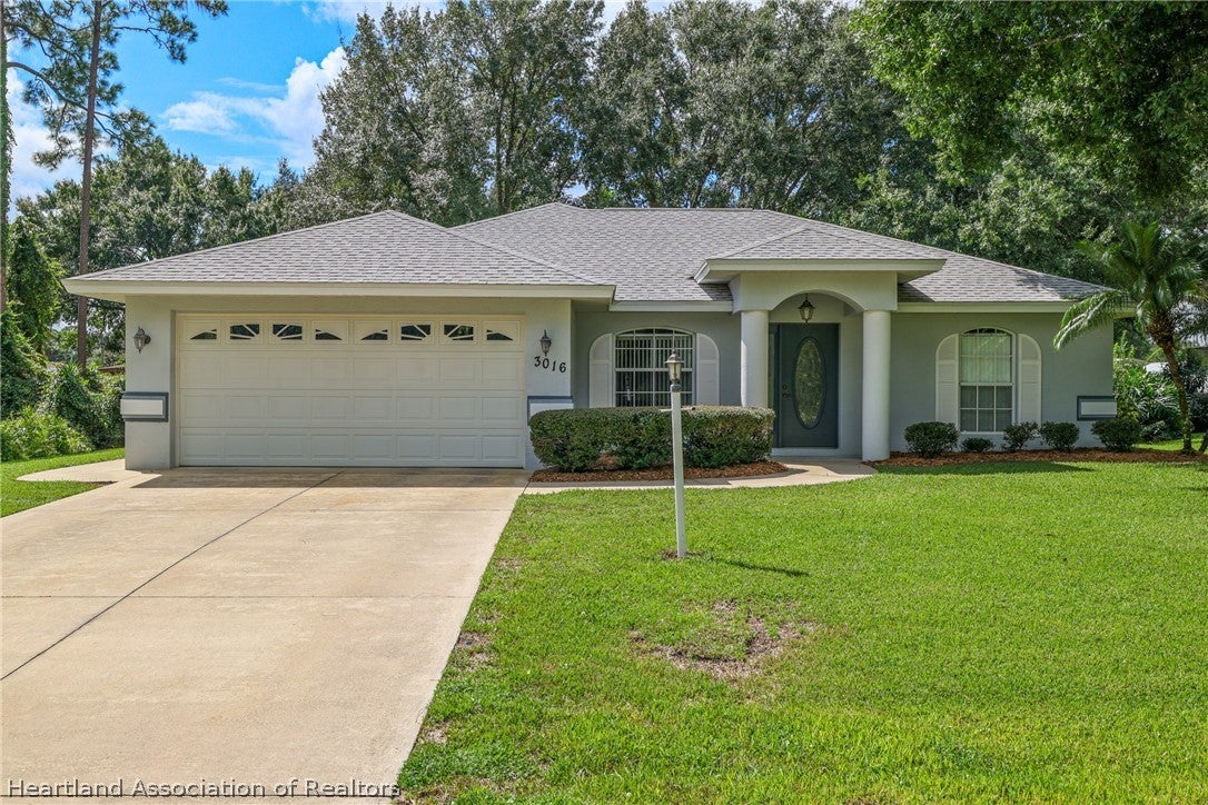 3016 Brooklands Ave, Lake Placid, FL 33852