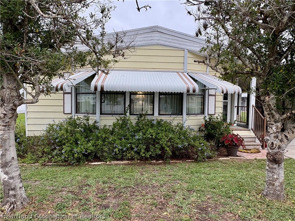 2952 Las Vegas Blvd, Sebring, FL 33870 photo