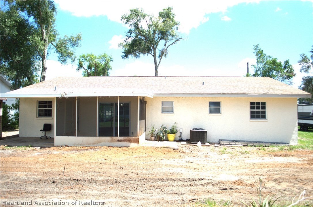 1971 W Myakka Rd, Avon Park, FL 33825 photo