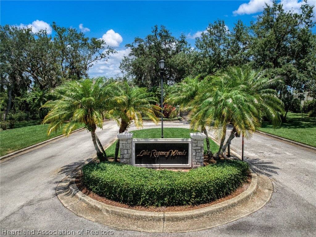 5041 Lake Regency Dr, Sebring, FL 33875 photo