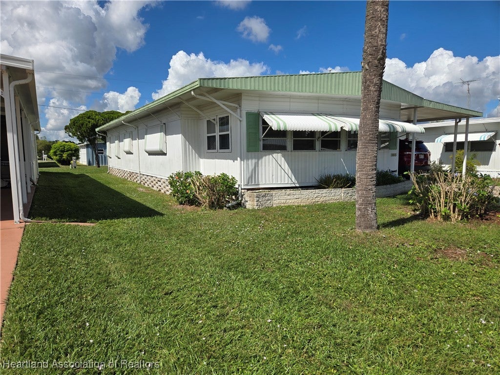 3035 Roger St, Sebring, FL 33872 photo