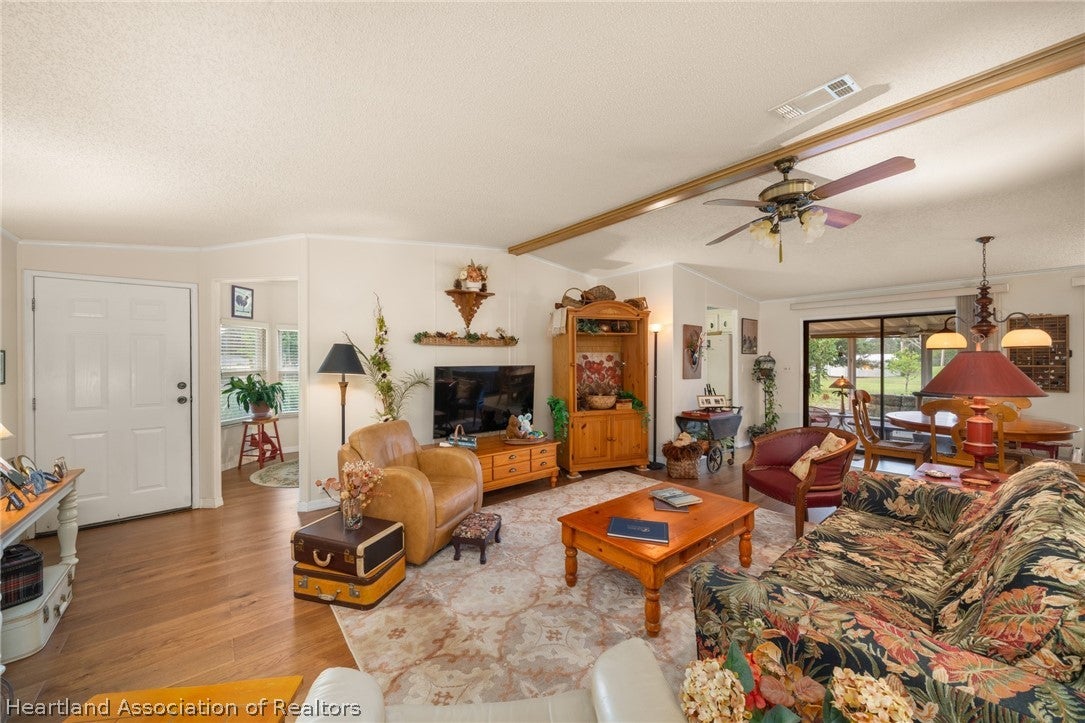 223 Hickory Ridge Dr, Sebring, FL 33876 photo