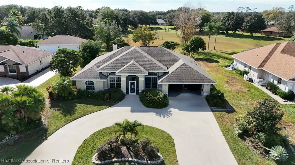 20 Meadowlake Cir, Lake Placid, FL 33852 photo