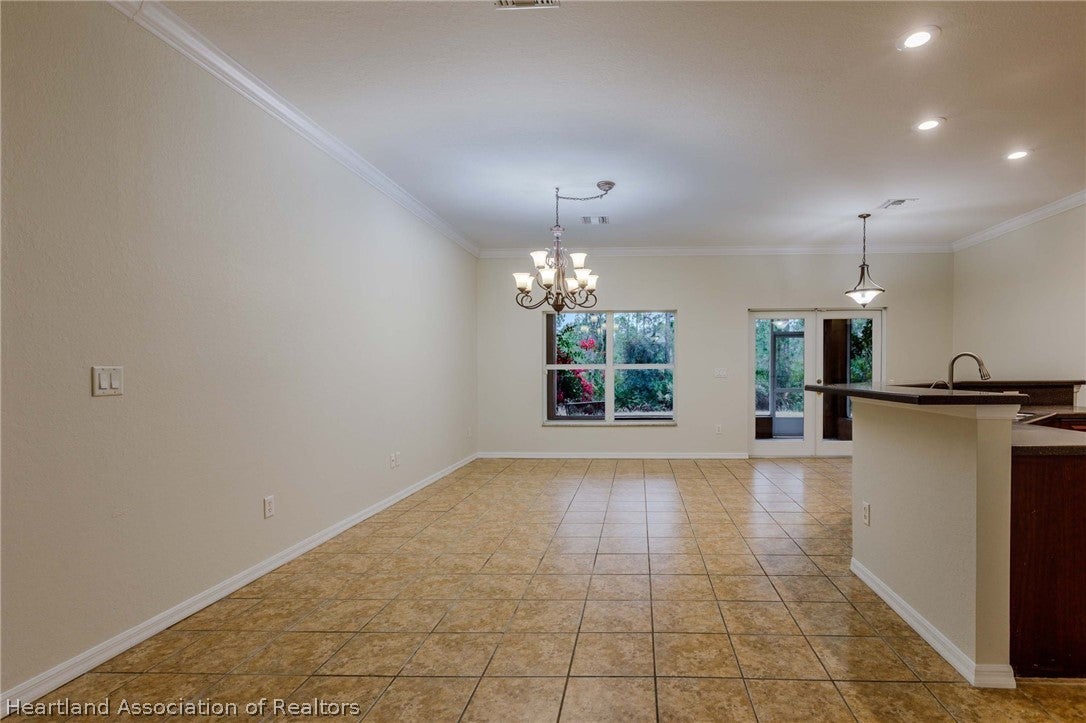 1701 Marigold Ave, Sebring, FL 33875 photo