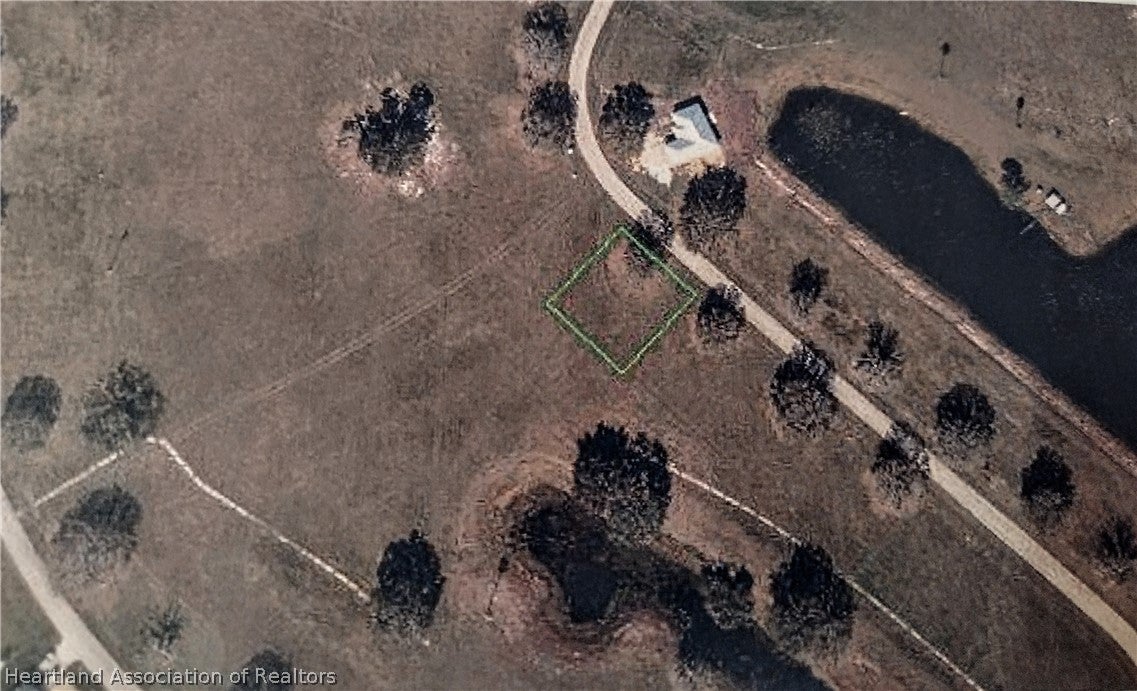 1441 Blue Heron Dr, Sebring, FL 33876