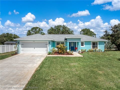 Single Family Residence in Sebring FL 5801 Redwood Terrace.jpg