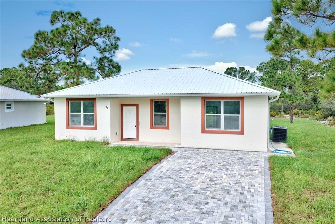 111 Gull Ave, Lake Placid, FL 33852 photo