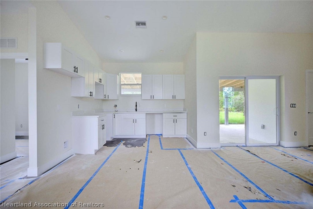 111 Gull Ave, Lake Placid, FL 33852 photo